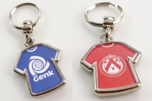 Custom metal shirt shape keychains blue and red
